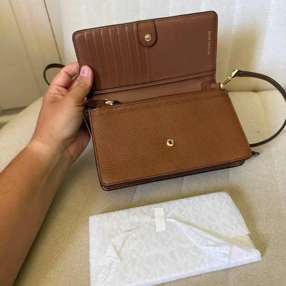 NWT Michael Kors Brown Leather Clutch Crossbody Bag with Removable Strap - Picture 10 of 13